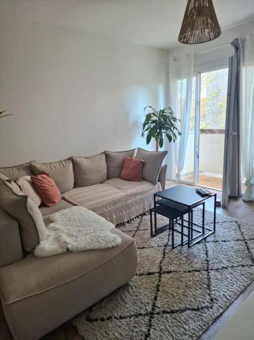 Appartement Cosy A 5 Min Des Plages Йер Экстерьер фото